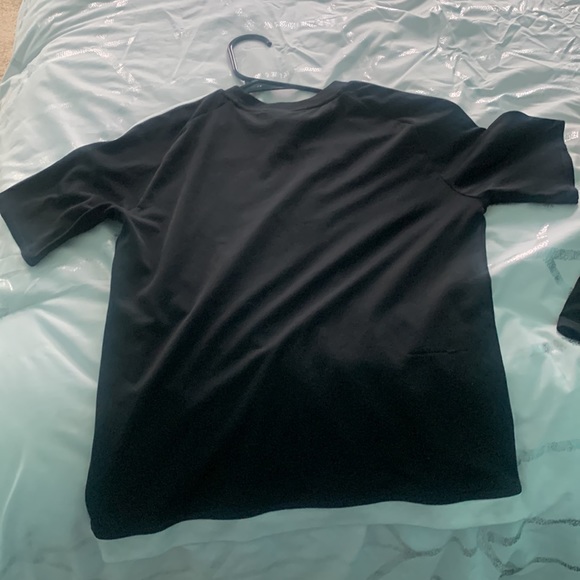 adidas shirt - Picture 3 of 3